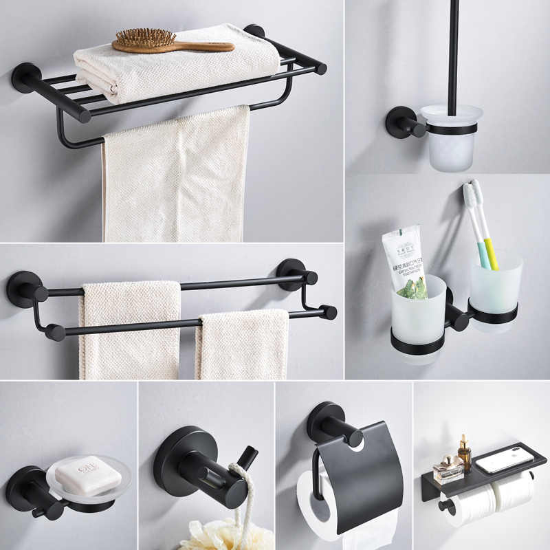 ACCESORIOS DE BAÑO – Alba Robledillo